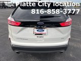 Used 2022 Ford Edge Titanium image 4