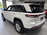 Used 2023 Jeep Grand Cherokee Laredo w/ Luxury Tech Group I image 5