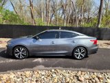 Used 2017 Nissan Maxima Platinum image 2