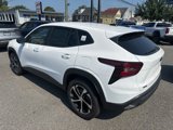 New 2025 Chevrolet Trax RS w/ Sunroof Package image 3