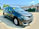 Used 2020 Chrysler Pacifica Touring w/ Advanced Safetytec Group image 3