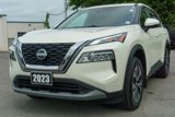 Used 2023 Nissan Rogue SV image 2