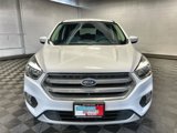 Used 2017 Ford Escape SE image 3