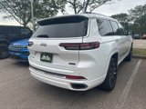 Used 2021 Jeep Grand Cherokee L Overland w/ Luxury Tech Group IV image 5