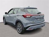 Used 2022 Nissan Kicks SV image 4