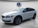 Certified 2018 Volvo V60 T5 Cross Country w/ Convenience Package image 3