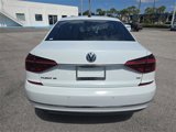 Used 2018 Volkswagen Passat 2.0T SE image 5