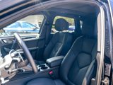 Used 2024 Porsche Macan image 5