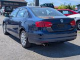 Used 2011 Volkswagen Jetta SE image 5