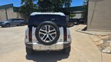 Used 2020 Land Rover Defender 110 SE image 3