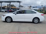 Used 2022 Toyota Corolla LE image 2