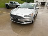 Used 2017 Ford Fusion SE image 4