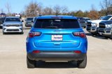 New 2025 Jeep Compass Sport w/ Mopar Graphics Package image 4