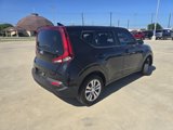 Used 2020 Kia Soul LX image 3