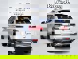 Certified 2022 Volkswagen Taos SE w/ IQ.Drive SE Package image 5