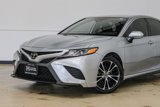 Used 2019 Toyota Camry L image 2