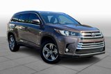 Used 2018 Toyota Highlander Limited Platinum image 2