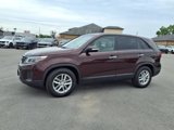 Used 2014 Kia Sorento LX image 2