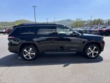 Used 2023 Jeep Grand Cherokee L Limited w/ Luxury Tech Group II image 4