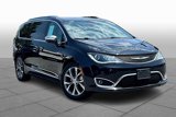 Used 2020 Chrysler Pacifica Limited w/ Tire & Wheel Group image 2