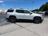 Used 2018 GMC Acadia SLT image 2