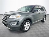 Used 2016 Ford Explorer XLT w/ Equipment Group 202A image 3