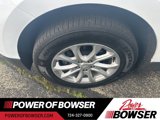Used 2019 Chevrolet Equinox LT image 2