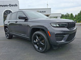 Certified 2023 Jeep Grand Cherokee Altitude image 2