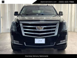 Used 2018 Cadillac Escalade Luxury image 3