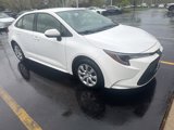 Used 2023 Toyota Corolla LE image 4