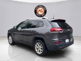Used 2018 Jeep Cherokee Latitude Plus image 3
