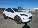 Used 2022 Ford Escape SE w/ SE Sport Appearance Package image 2