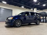 Used 2017 Dodge Grand Caravan SXT image 2