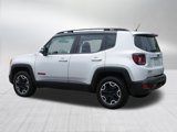 Used 2016 Jeep Renegade Trailhawk w/ Premium Trailhawk Package image 5