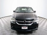 Used 2017 Dodge Grand Caravan SXT image 2