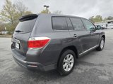 Used 2012 Toyota Highlander FWD image 3