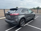 Used 2022 Ford Edge SEL w/ Sport Appearance Package image 6