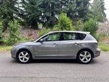 Used 2005 MAZDA MAZDA3 s w/ Moonroof & 6-CD Pkg image 2