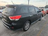 Used 2016 Nissan Pathfinder SV image 4