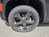 Used 2022 Jeep Grand Cherokee L Limited w/ Black Appearance Package image 4