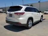 Used 2014 Toyota Highlander Limited Platinum image 4