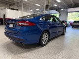 Used 2017 Ford Fusion SE w/ Fusion SE Technology Package image 2