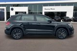 Used 2022 Volkswagen Taos S image 3