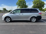 Used 2012 Toyota Sienna LE image 4