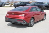 Used 2024 Hyundai Elantra SE image 4