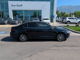Used 2017 Volkswagen Jetta SE image 2