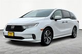 Used 2024 Honda Odyssey Touring image 2