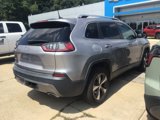 Used 2019 Jeep Cherokee Limited w/ Luxury Group image 5
