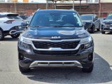 Certified 2023 Kia Seltos EX image 2