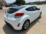 Used 2016 Hyundai Veloster image 4